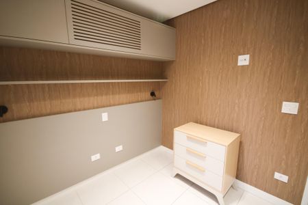 Quarto  de apartamento para alugar com 2 quartos, 65m² em Canto do Forte, Praia Grande