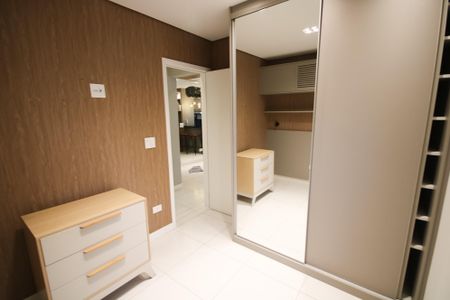 Apartamento para alugar com 65m², 2 quartos e 1 vaga Apartamento para alugar com 65m², 2 quartos e 1 vagaQuarto