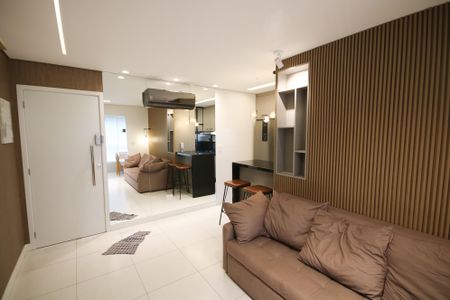 Sala de apartamento para alugar com 2 quartos, 65m² em Canto do Forte, Praia Grande