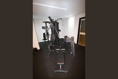 Apartamento para alugar com 65m², 2 quartos e 1 vaga Apartamento para alugar com 65m², 2 quartos e 1 vagaÁrea comum - Academia