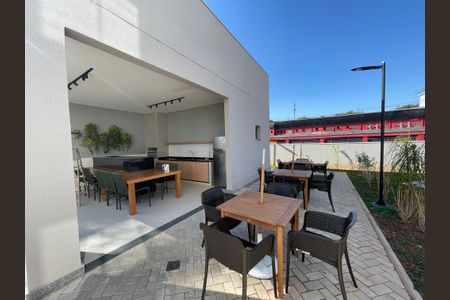 Apartamento para alugar com 35m², 2 quartos e 1 vagaÁrea comum - Churrasqueira