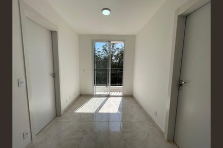 Sala de apartamento para alugar com 2 quartos, 35m² em Jardim Peri Peri, São Paulo