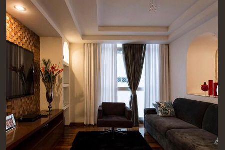 Apartamento à venda com 4 quartos, 190m² em Santa Cecilia, São Paulo