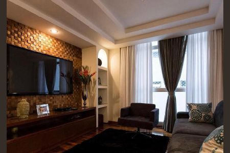 Apartamento à venda com 4 quartos, 190m² em Santa Cecilia, São Paulo