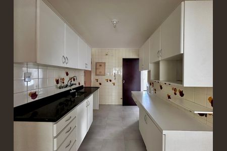 Apartamento para alugar com 100m², 3 quartos e 1 vagaCozinha 