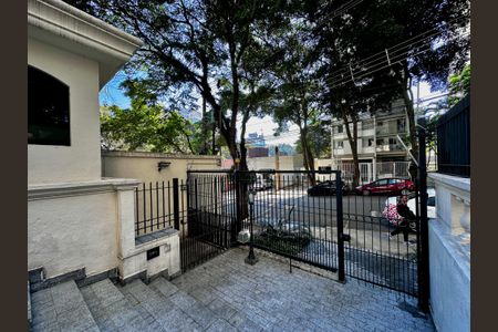 Apartamento para alugar com 100m², 3 quartos e 1 vagaEntrada 