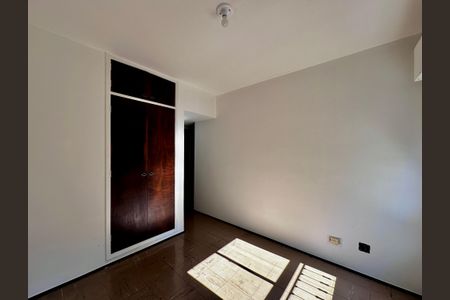 Apartamento para alugar com 100m², 3 quartos e 1 vagaSuíte 