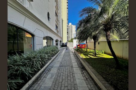 Apartamento para alugar com 100m², 3 quartos e 1 vagaÁrea comum