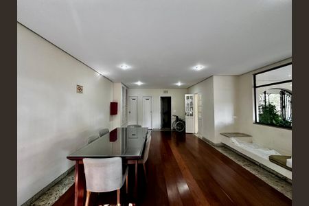 Apartamento para alugar com 100m², 3 quartos e 1 vagaSalão de Festas 