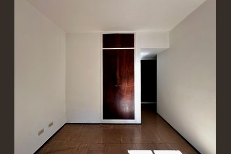 Apartamento para alugar com 100m², 3 quartos e 1 vagaSuíte 