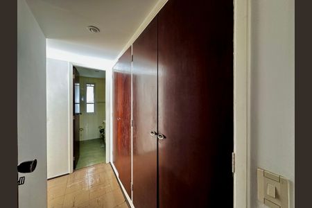 Apartamento para alugar com 100m², 3 quartos e 1 vagaCloset Suíte 