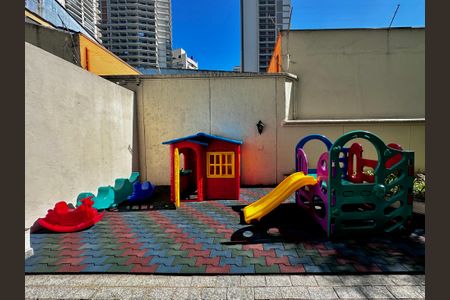 Apartamento para alugar com 100m², 3 quartos e 1 vagaPlayground 