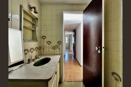 Apartamento para alugar com 100m², 3 quartos e 1 vagaBanheiro Suíte 