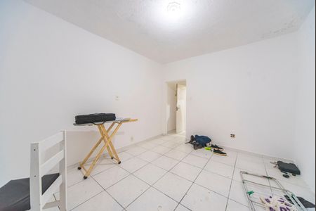 Casa à venda com 250m², 2 quartos e 2 vagasSuíte