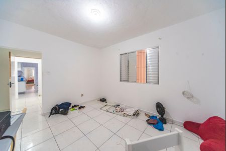 Casa à venda com 250m², 2 quartos e 2 vagasSuíte