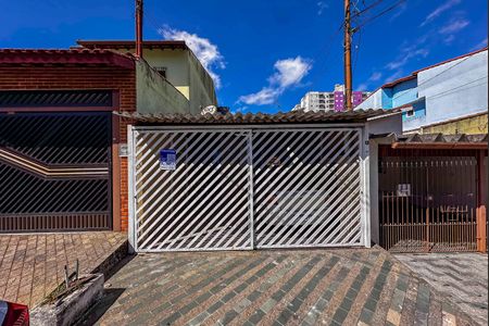 Casa à venda com 250m², 2 quartos e 2 vagasFachada