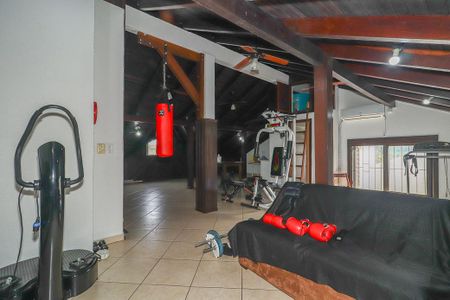 Casa à venda com 390m², 4 quartos e 4 vagasSótão