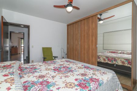 Casa à venda com 390m², 4 quartos e 4 vagasQuarto