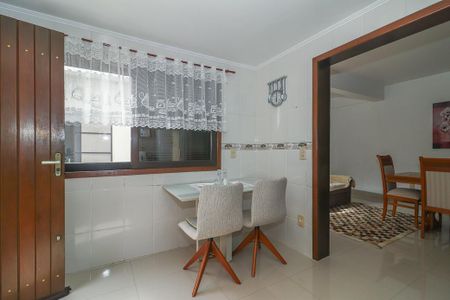 Casa à venda com 390m², 4 quartos e 4 vagasCozinha