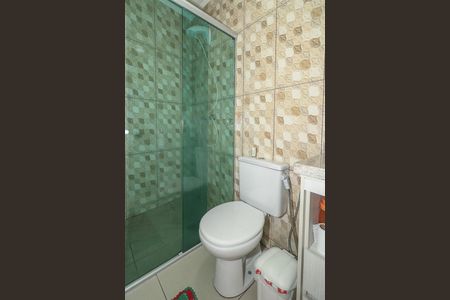 Casa à venda com 390m², 4 quartos e 4 vagasBanheiro Casa fundos