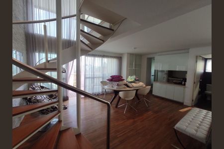 Apartamento para alugar com 104m², 1 quarto e 2 vagas