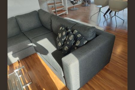 Apartamento para alugar com 1 quarto, 104m² em Moema, São Paulo