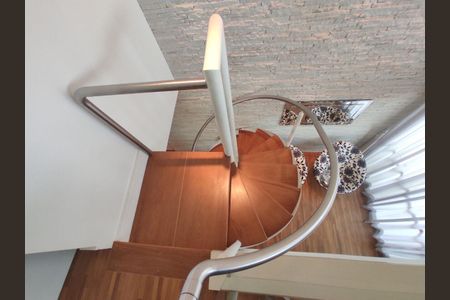 Apartamento para alugar com 104m², 1 quarto e 2 vagas