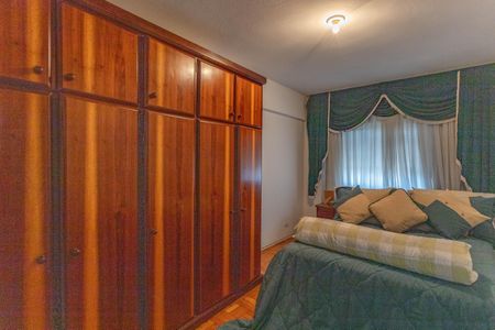 Apartamento à venda com 107m², 2 quartos e 1 vagaQuarto 1 