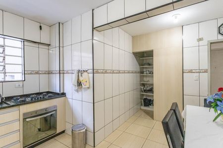 Apartamento à venda com 107m², 2 quartos e 1 vagaCozinha 