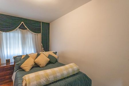 Apartamento à venda com 107m², 2 quartos e 1 vagaQuarto 1 