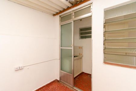 Apartamento à venda com 90m², 1 quarto e sem vagaQuintal