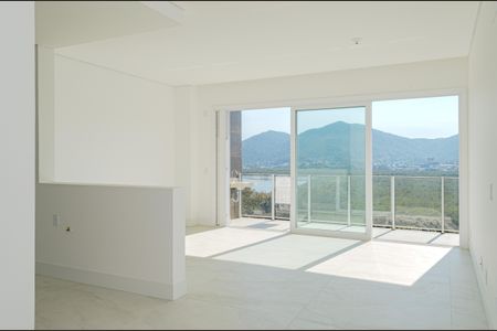 Sala de apartamento para alugar com 3 quartos, 133m² em João Paulo, Florianópolis