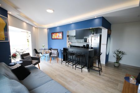 Sala de apartamento para alugar com 3 quartos, 92m² em Guilhermina, Praia Grande