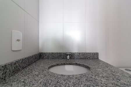 Studio à venda com 26m², 1 quarto e sem vaga Studio à venda com 26m², 1 quarto e sem vagaBanheiro Social