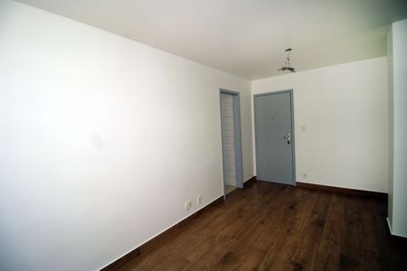 Sala de apartamento à venda com 2 quartos, 50m² em Vicente de Carvalho, Rio de Janeiro