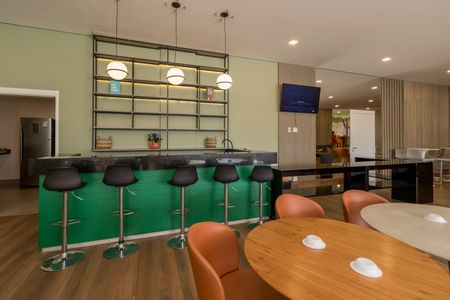 Apartamento à venda com 75m², 2 quartos e 1 vaga Apartamento à venda com 75m², 2 quartos e 1 vagaÁrea comum - Salão de festas