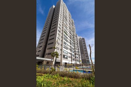 Apartamento à venda com 75m², 2 quartos e 1 vaga Apartamento à venda com 75m², 2 quartos e 1 vagaFachada do bloco