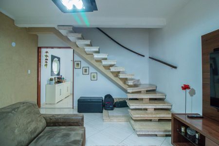 Casa à venda com 205m², 4 quartos e 2 vagas