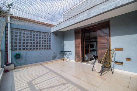 Casa à venda com 205m², 4 quartos e 2 vagas