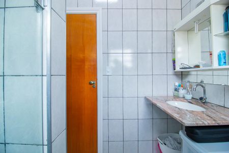 Casa à venda com 205m², 4 quartos e 2 vagas