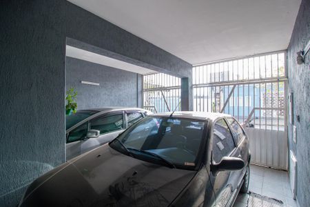 Casa à venda com 205m², 4 quartos e 2 vagas