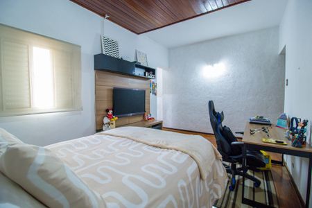 Casa à venda com 205m², 4 quartos e 2 vagas