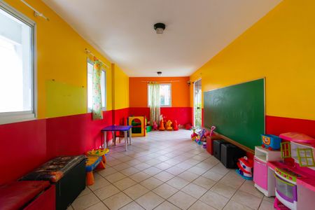 Apartamento para alugar com 50m², 2 quartos e 1 vaga Apartamento para alugar com 50m², 2 quartos e 1 vagaÁrea comum - Brinquedoteca