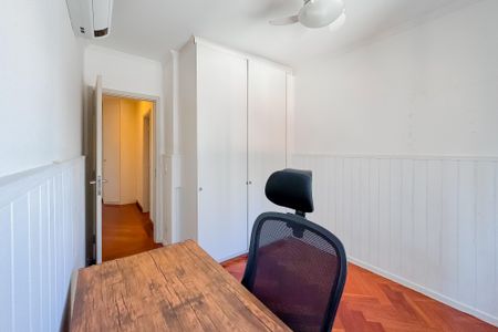 Apartamento à venda com 100m², 3 quartos e 2 vagas Apartamento à venda com 100m², 3 quartos e 2 vagasQuarto 2