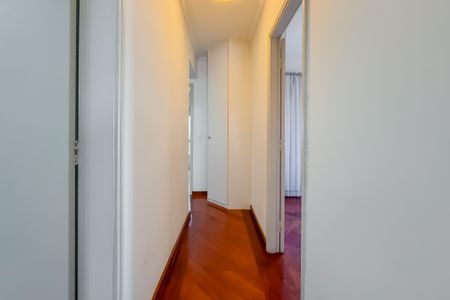 Apartamento à venda com 100m², 3 quartos e 2 vagas Apartamento à venda com 100m², 3 quartos e 2 vagasCorredor