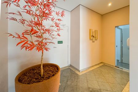 Apartamento à venda com 100m², 3 quartos e 2 vagas Apartamento à venda com 100m², 3 quartos e 2 vagasHall social