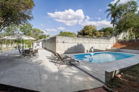 Casa à venda com 5400m², 4 quartos e 15 vagasPiscina