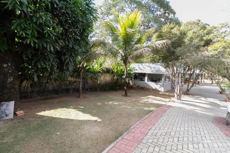 Casa à venda com 5400m², 4 quartos e 15 vagasQuintal