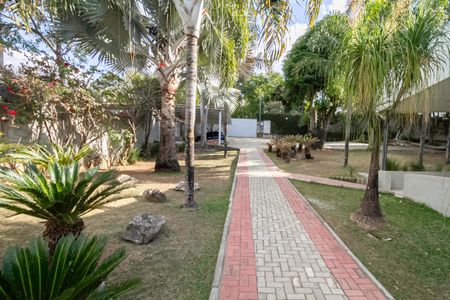 Casa à venda com 5400m², 4 quartos e 15 vagasEntrada