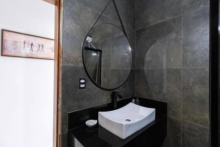 Casa à venda com 5400m², 4 quartos e 15 vagasBanheiro social 1